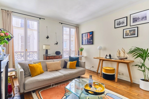 Appartement de luxe à vendre à Paris 7ème, 630 000 €, Photo 1