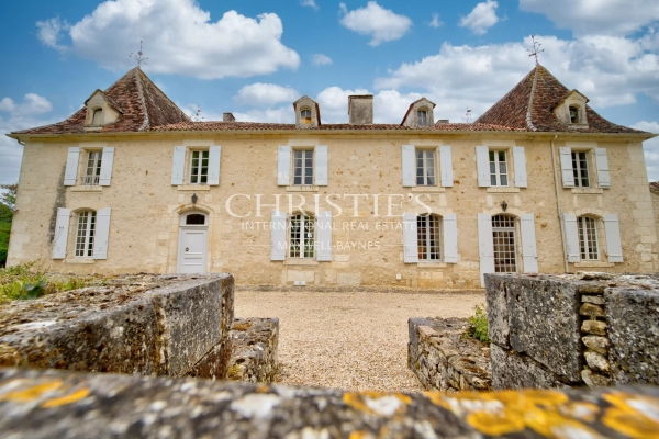 Maison de luxe à vendre à Bergerac, 2 067 000 €, Photo 1