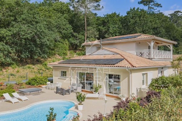Luxury House for sale in La Teste-de-Buch, 1 470 000 €, Photo 1