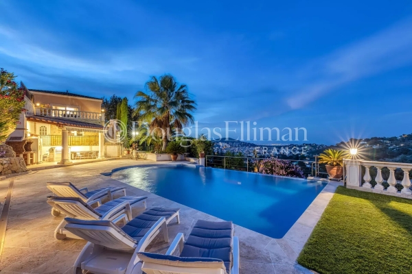 Maison de luxe à vendre à Cannes, 2 490 000 €, Photo 5