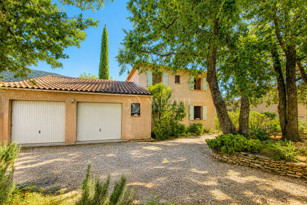 Maison de luxe à vendre à Maubec, 589 000 €, Photo 1