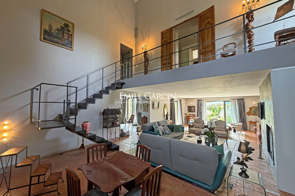 Maison de luxe à vendre à Gordes, 2 650 000 €, Photo 4