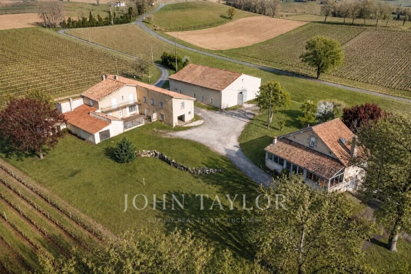 Luxury House for sale in Saint-Émilion, 790 000 €, Photo 1