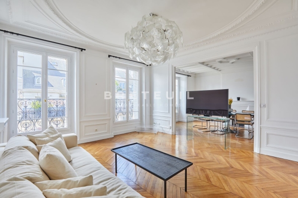 Appartement de luxe à louer à Paris 17Ème, 5 250 €, Photo 2