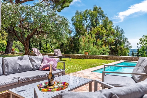 Maison de luxe à vendre à Grasse, 1 850 000 €, Photo 1