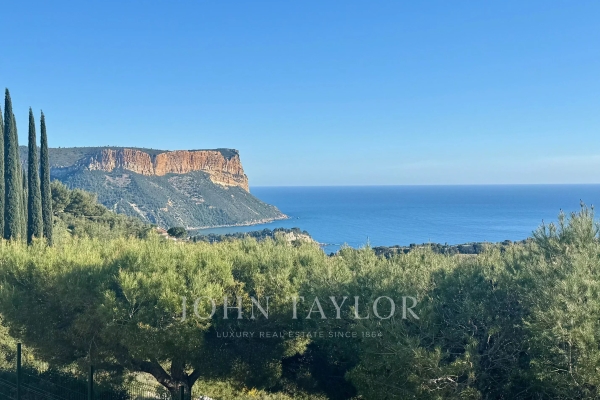 Maison de luxe à vendre à Cassis, 1 990 000 €, Photo 1