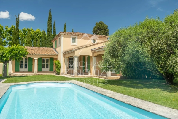 Maison de luxe à vendre à Graveson, 590 000 €, Photo 1