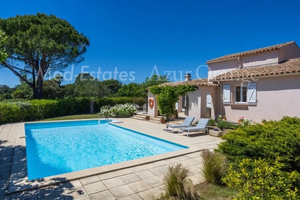 Luxury House for sale in Grimaud, 1 320 000 €, Photo 1