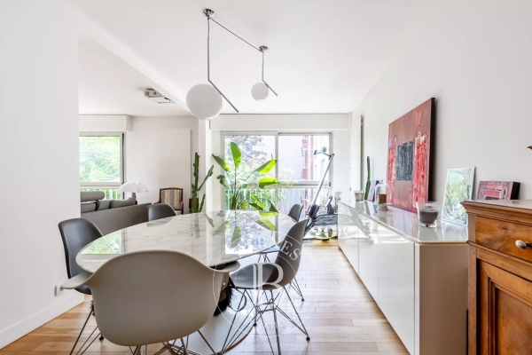 Luxury Apartment for sale in Neuilly-sur-Seine, 990 000 €, Photo 3