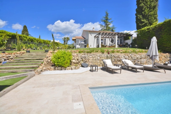 Maison de luxe à vendre à Valbonne, 799 000 €, Photo 3