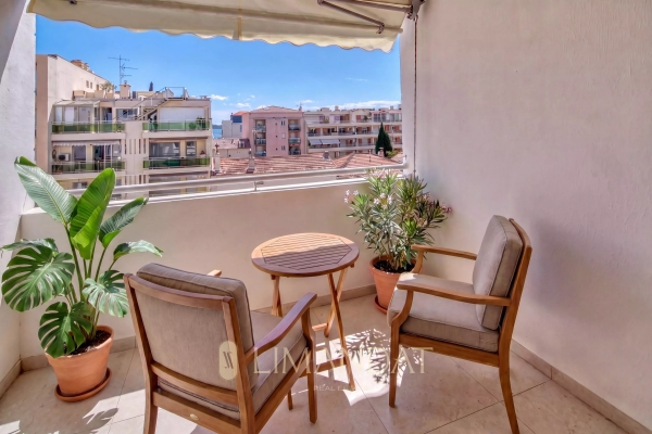 Luxury Apartment for sale in Cannes, 660 000 €, Photo 3