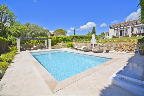 Maison de luxe à vendre à Valbonne, 799 000 €, Photo 4