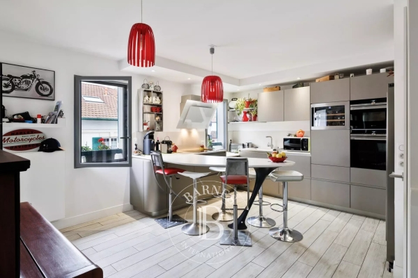 Luxury Apartment for sale in Saint-Jean-de-Luz, 1 375 000 €, Photo 4