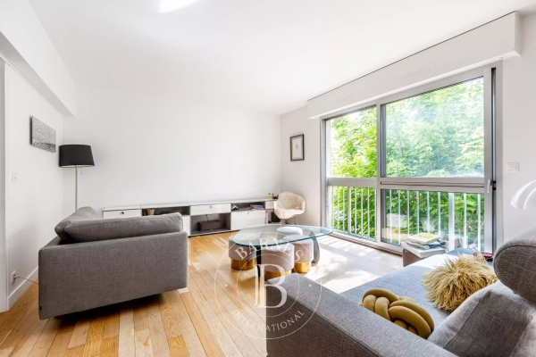 Luxury Apartment for sale in Neuilly-sur-Seine, 990 000 €, Photo 5