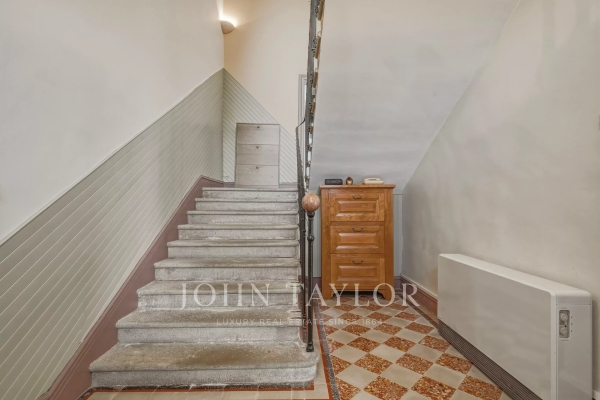 Maison de luxe à vendre à Vienne, 658 000 €, Photo 5