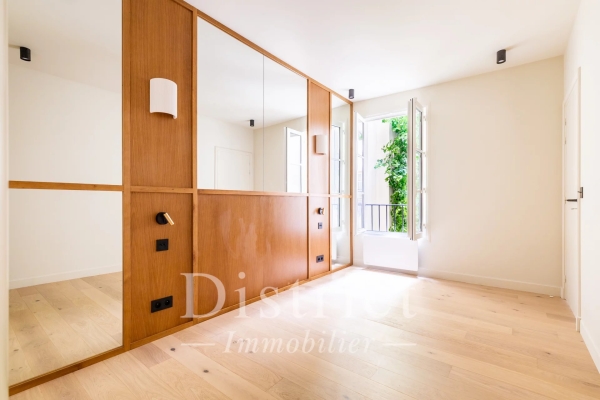 Luxury Apartment for sale in Paris 4Ème, 899 000 €, Photo 7