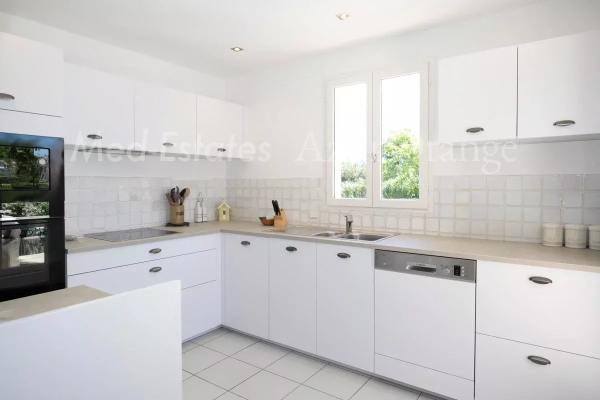 Luxury House for sale in Grimaud, 1 320 000 €, Photo 7