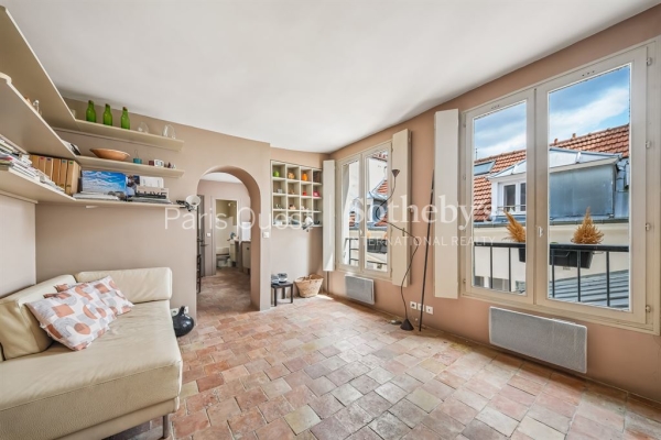 Luxury Apartment for sale in Paris 3Ème, 560 000 €, Photo 1