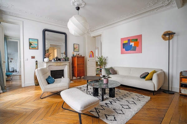 Luxury Apartment for sale in Paris 10Ème, 1 025 000 €, Photo 1