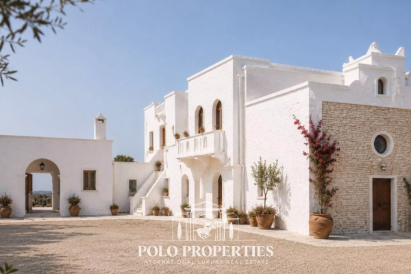 Luxury House for sale in Monopoli, 1 200 000 €, Photo 1
