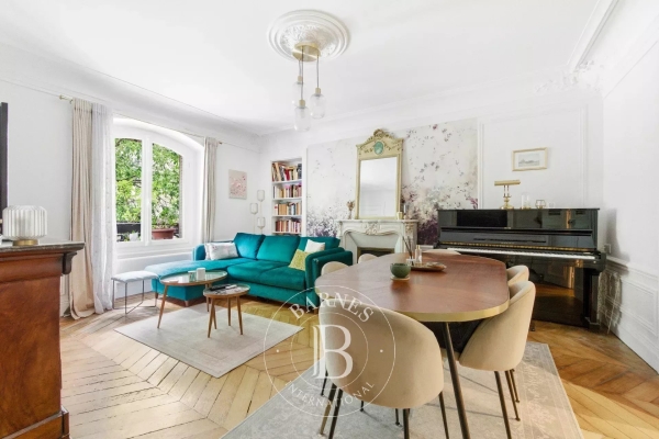 Luxury Apartment for sale in Paris 4Ème, 1 095 000 €, Photo 2