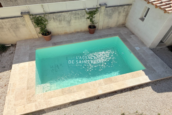 Maison de luxe à vendre à Saint-Rémy-de-Provence, 1 099 000 €, Photo 2