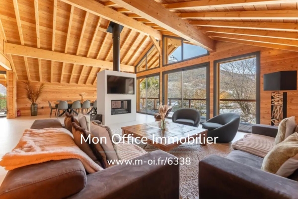 Luxury House for sale in Briançon, 1 670 000 €, Photo 1