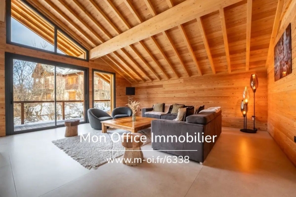 Maison de luxe à vendre à Briançon, 1 670 000 €, Photo 1