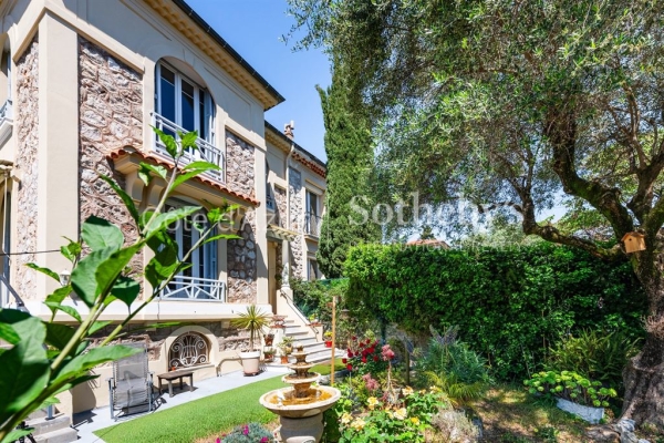 Maison de luxe à vendre à Nice, 1 150 000 €, Photo 2