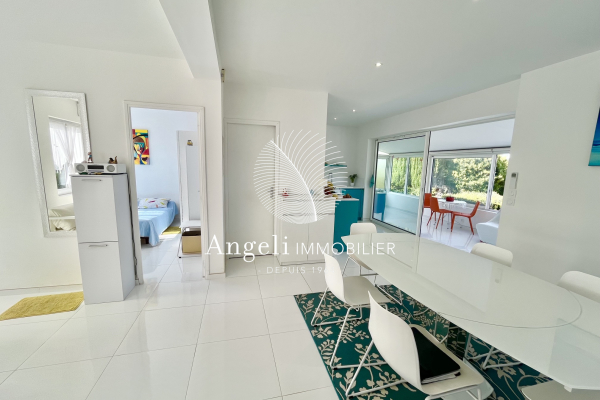 Maison de luxe à vendre à Saint-Aygulf, 589 000 €, Photo 6