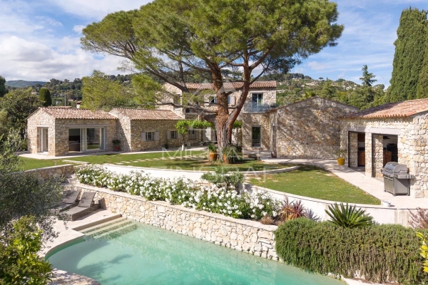 Luxury House for sale in La Colle-sur-Loup, 2 390 000 €, Photo 1