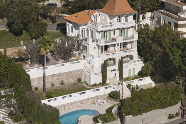 Maison de luxe à louer à Cannes, 20 000 €, Photo 1