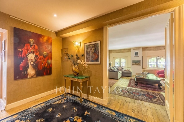 Luxury Apartment for sale in Bordeaux, 998 000 €, Photo 1