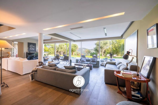 Maison de luxe à vendre à Nice, 2 968 000 €, Photo 2
