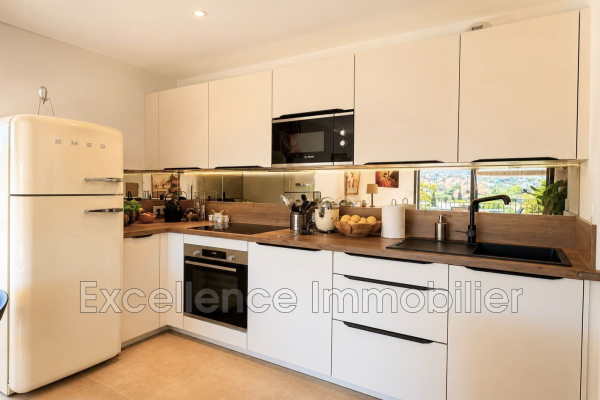 Appartement de luxe à vendre à Sainte-Maxime, 698 000 €, Photo 4