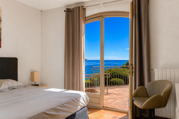 Maison de luxe à vendre à Saint-Aygulf, 1 570 000 €, Photo 6