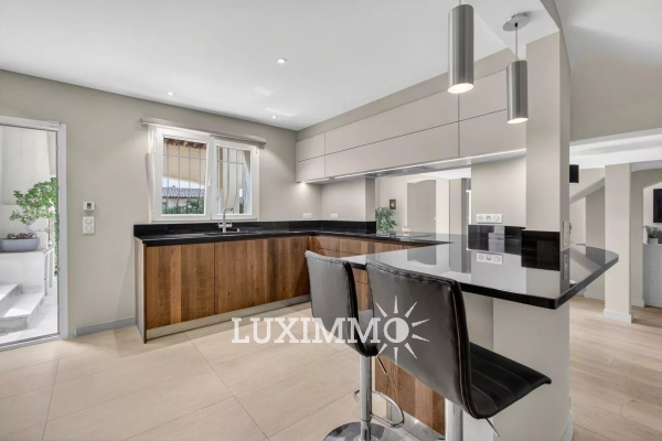 Luxury House for sale in Le Rouret, 1 245 000 €, Photo 7