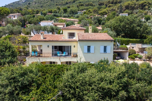 Maison de luxe à vendre à Gattières, 1 390 000 €, Photo 1
