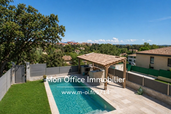 Maison de luxe à vendre à Aix-en-Provence, 689 000 €, Photo 1