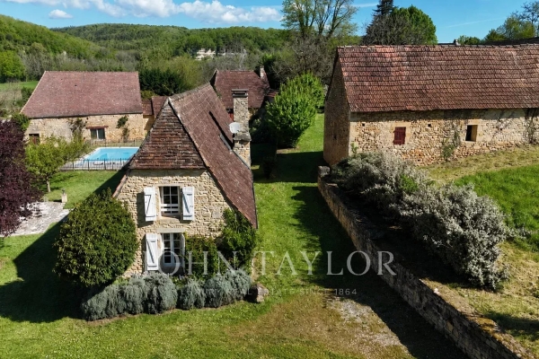 Maison de luxe à vendre à Tursac, 1 100 000 €, Photo 1