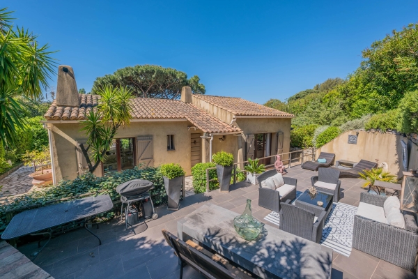 Maison de luxe à vendre à Sainte-Maxime, 560 000 €, Photo 1