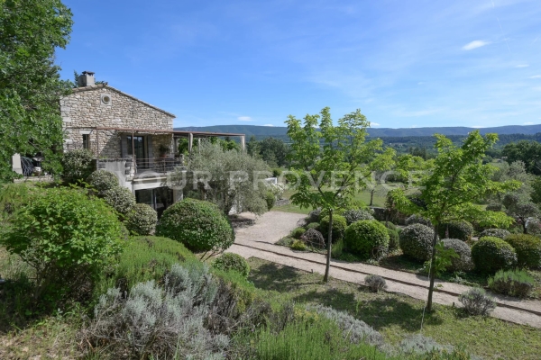 Maison de luxe à vendre à Goult, 1 125 000 €, Photo 1