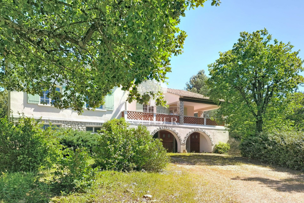 Maison de luxe à vendre à Apt, 464 000 €, Photo 1