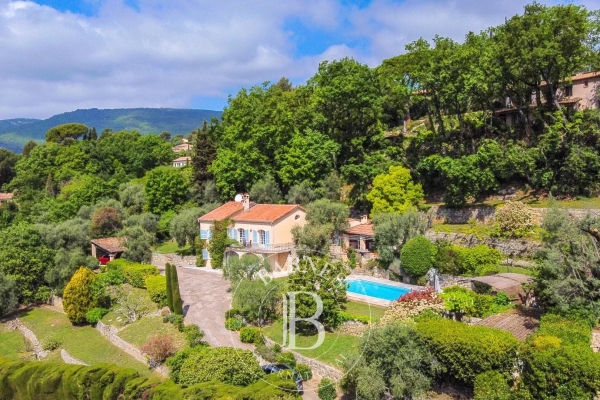 Maison de luxe à vendre à Châteauneuf-Grasse, 2 290 000 €, Photo 2