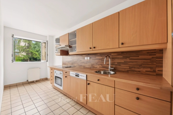 Appartement de luxe à vendre à Suresnes, 600 000 €, Photo 5