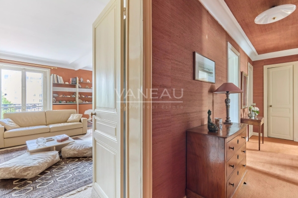 Luxury Apartment for sale in Paris 15Ème, 1 260 000 €, Photo 7