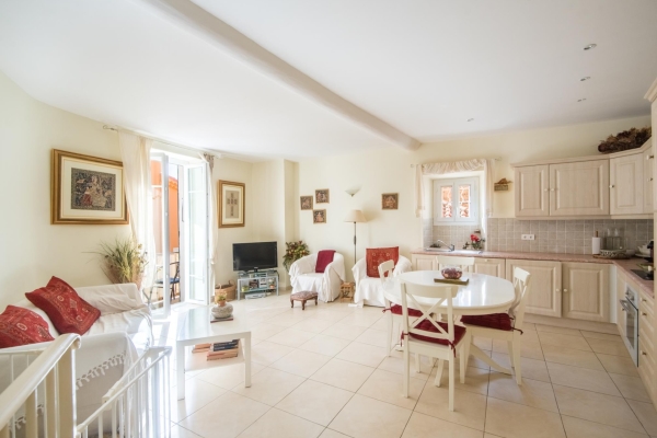 Luxury Apartment for sale in Villefranche-sur-Mer, 680 000 €, Photo 1