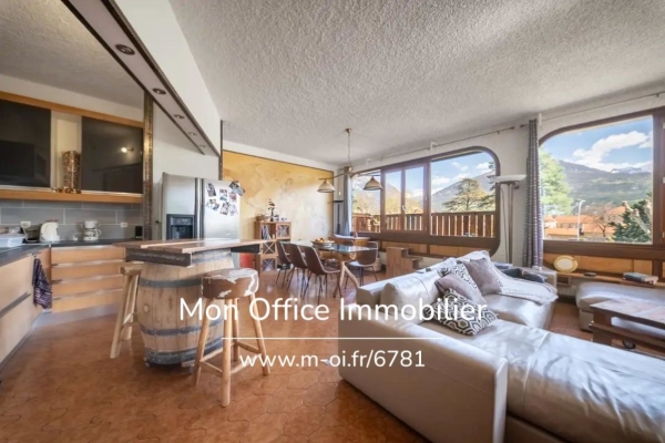 Maison de luxe à vendre à Embrun, 721 000 €, Photo 1