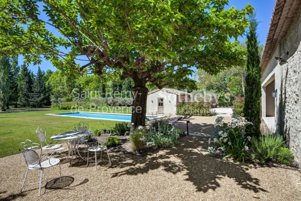 Maison de luxe à vendre à Saint-Rémy-de-Provence, 3 727 500 €, Photo 1