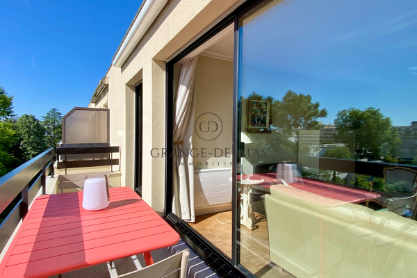 Appartement de luxe à vendre à Bordeaux, 588 000 €, Photo 2